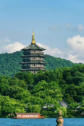 Hangzhou Memory Travel International Hotel-Edge Westlake